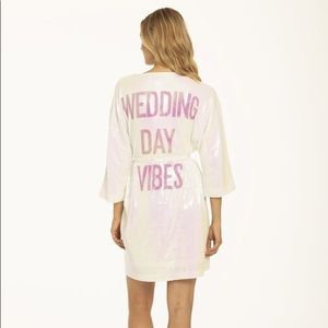 Hayley Paige Wedding Day Vibes Robe